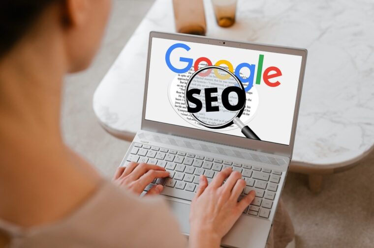 Mockup Google dará más sobre los dominios en los SERP